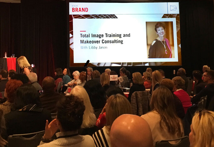 preview-full-Libby-Jason-speaking-in-Bahamas-to-3502